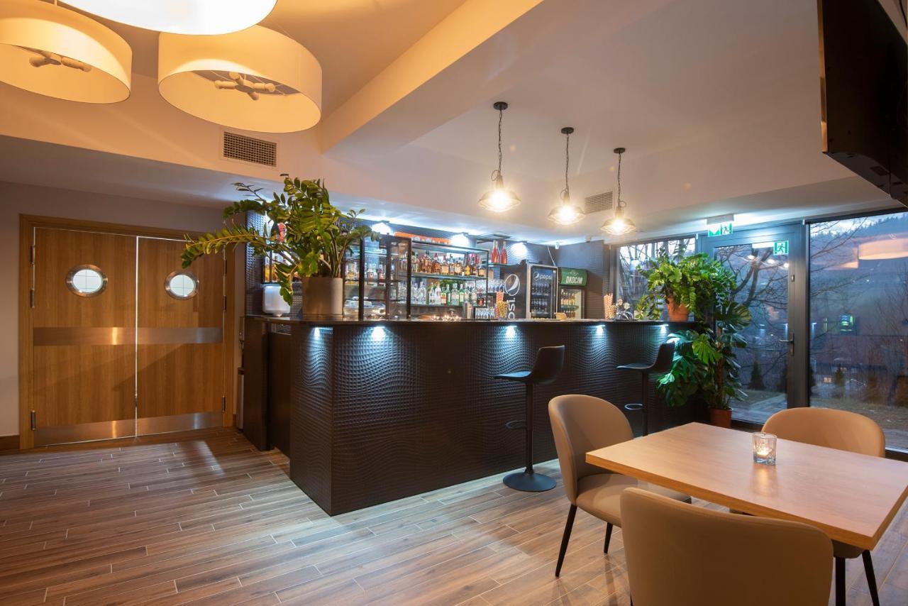 Hotel Jarzebata Wisla Ngoại thất bức ảnh