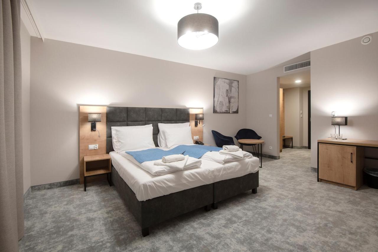 Hotel Jarzebata Wisla Ngoại thất bức ảnh