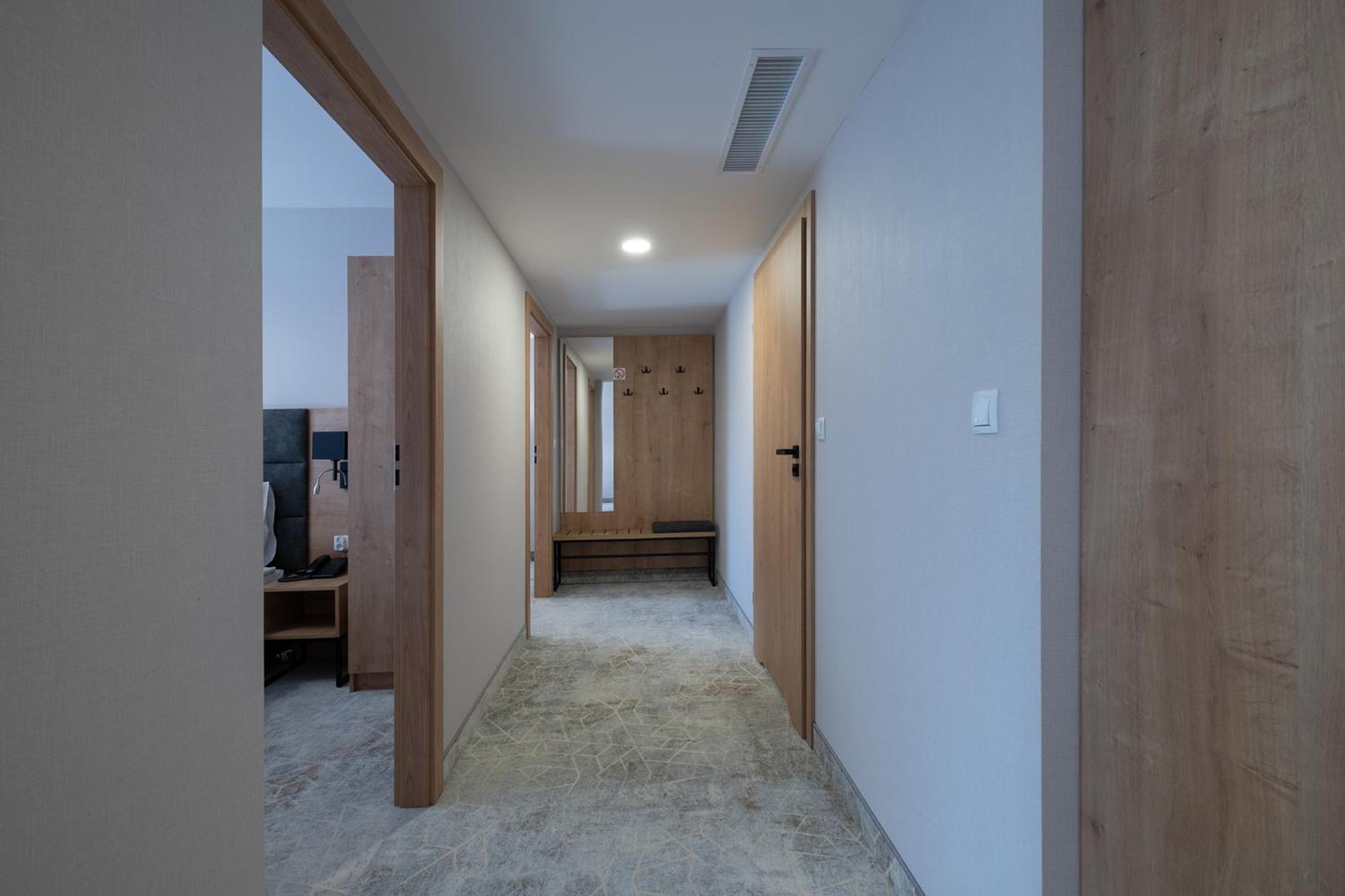 Hotel Jarzebata Wisla Ngoại thất bức ảnh